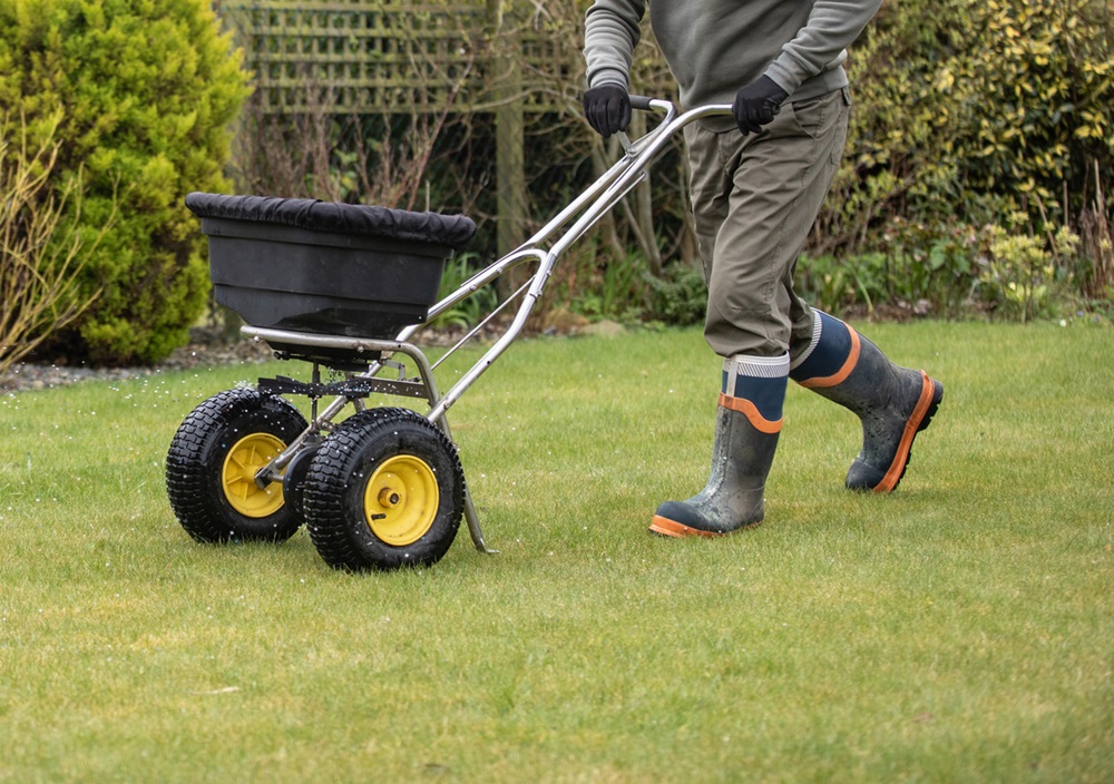Lawn Fertilization in Mequon